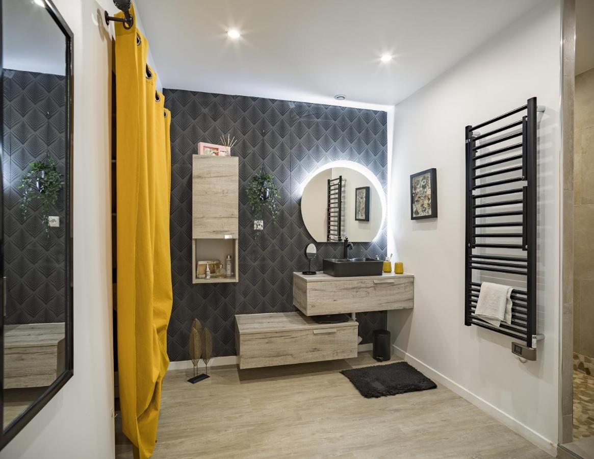 Loft Avec Jardin Et Parking Prive Apartment Troyes Exterior foto